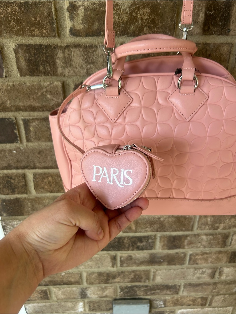Paris Hilton Pink Satchel Bowler Bag w/ Heart Coin Purse Charm Y2K Barbiecore - Picture 2 of 16